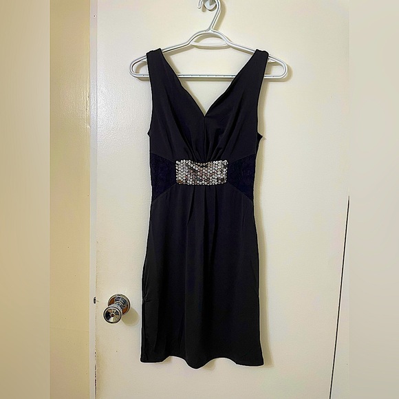 Black Sequin MidiDress - Picture 1 of 2